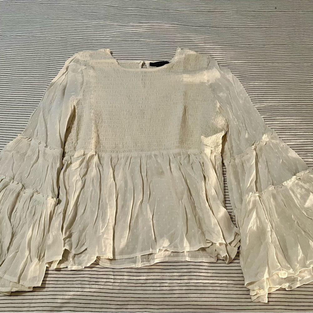American Eagle Outfitters White Ruffled Blouse